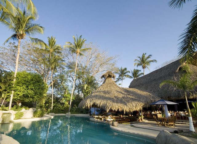 Bahia Del Sol Beachfront Hotel exterior