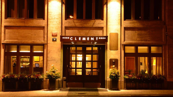 Hotel Clement exterior