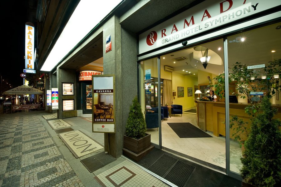 Ramada Prague City Centre exterior