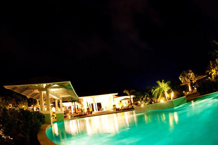 The West Bay Club exterior