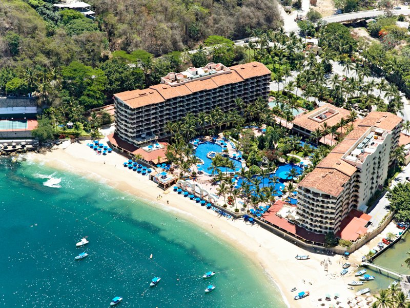 Barcelo Puerto Vallarta exterior