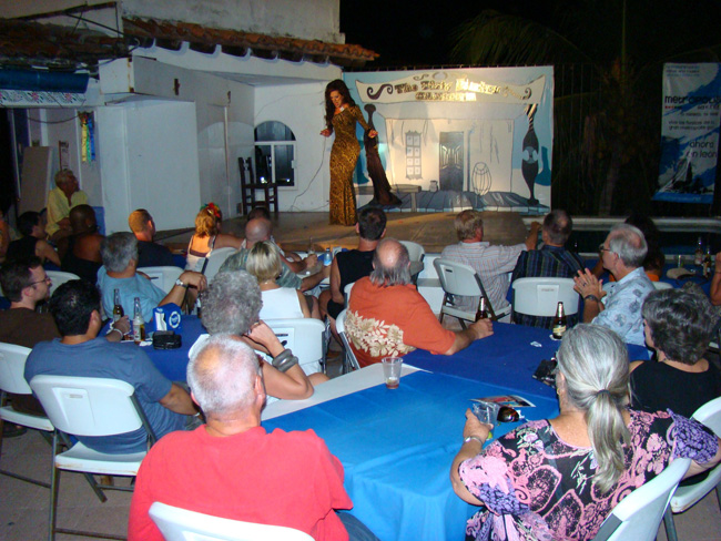 Blue Chairs Resort By The Sea exterior