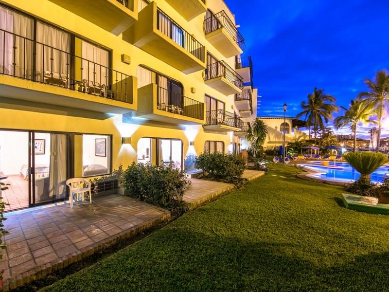 Flamingo Vallarta Hotel And Marina piscine