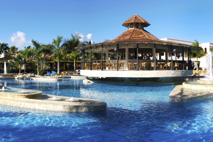 Ifa Villas Bavaro pool