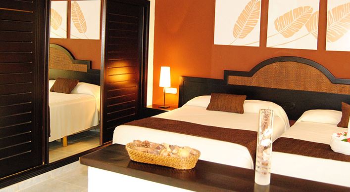 Sirenis Tropical Suites Casino and Aquagames extérieur