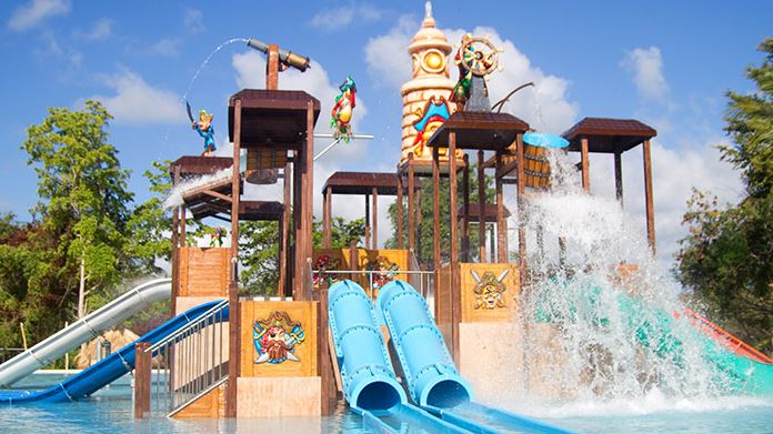 Sirenis Tropical Suites Casino and Aquagames extérieur