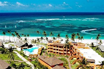 Vik Hotel Cayena Beach exterior