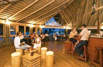 Vik Hotel Cayena Beach exterior