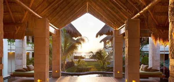 Azul Beach Hotel plage