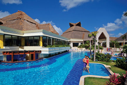 Grand Bahia Principe Tulum piscine