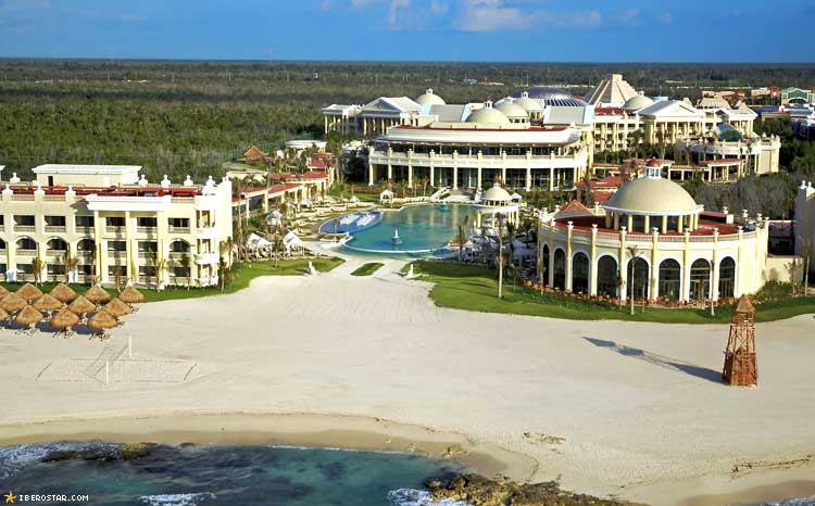 Iberostar Grand Hotel Paraiso exterior