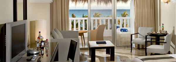 Platinum Yucatan Princess All Suites and Spa extérieur