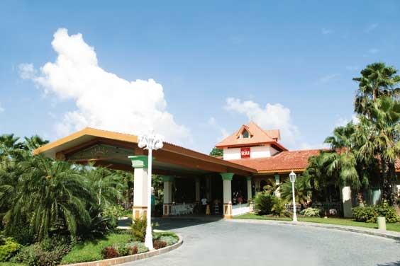 Riu Playacar entrance