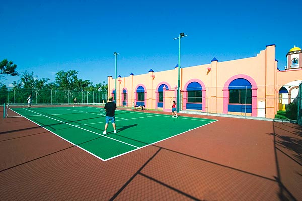 Riu Tequila tennis