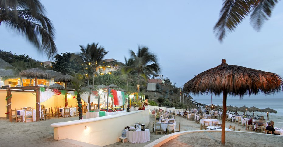 Grand Palladium Vallarta Resort Spa exterior aerial