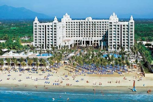 Riu Vallarta exterior