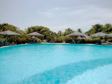 Henry Morgan Resort piscine 2