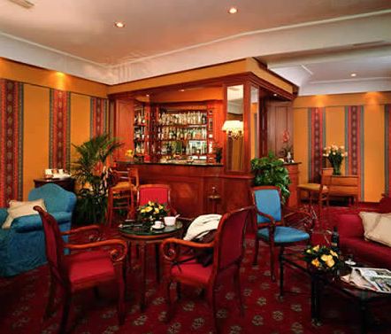Hotel Santa Costanza bar