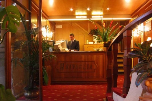 Hotel Siviglia reception