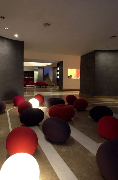 Ripa Hotel interior 2