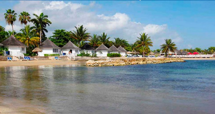 Royal Decameron Club Caribbean piscine