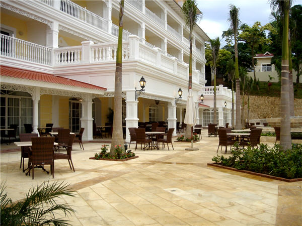 Luxury Bahia Principe Cayo Levantado exterior