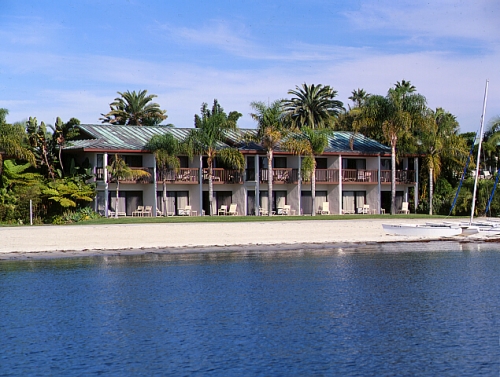 Catamaran Resort And Spa exterior