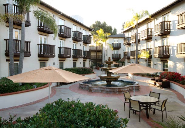 Fairfield Inn And Suites San Diego Old Town exterior