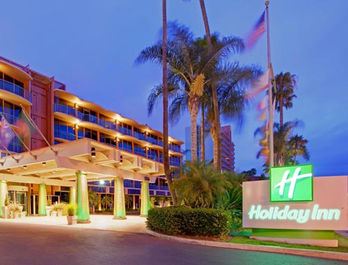 Holiday Inn On The Bay reception 