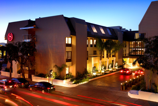 Sheraton Fishermans Wharf exterior