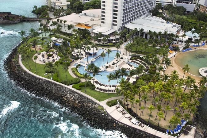 Caribe Hilton pool