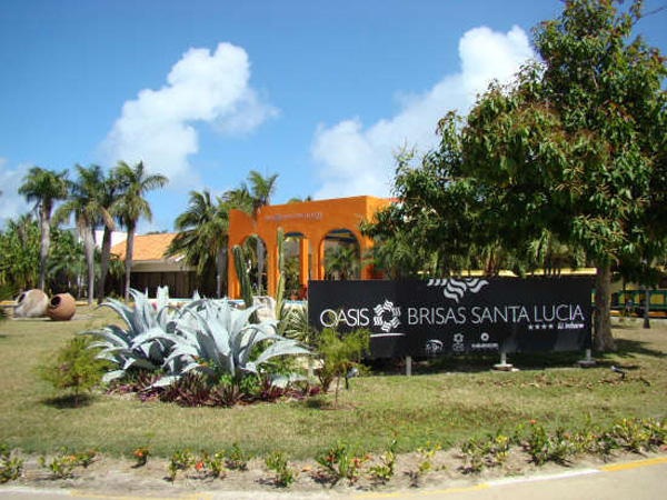 Brisas Santa Lucia exterior