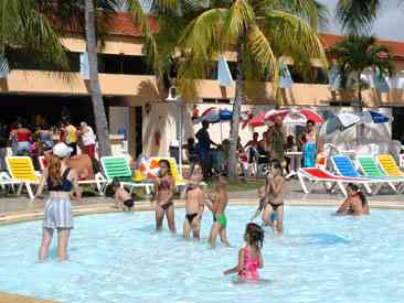 Club Amigo Mayanabo beach