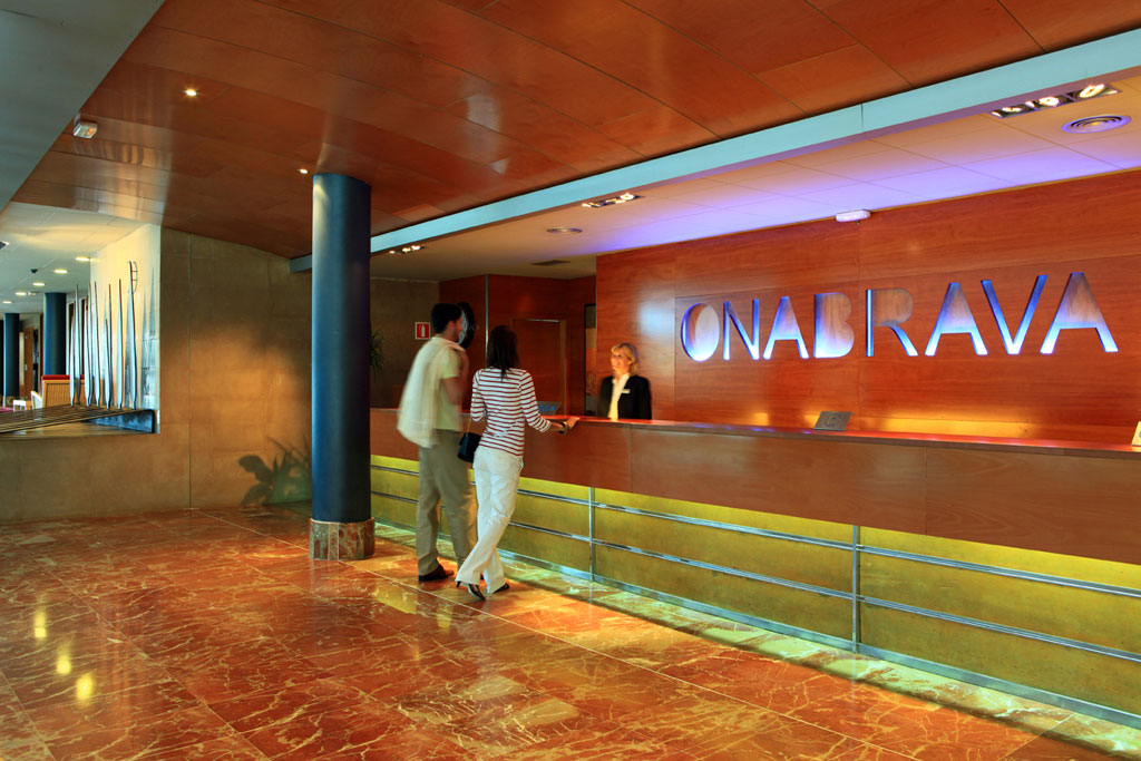 Hotel Onabrava exterior