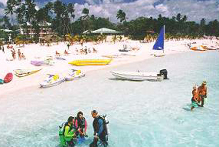 Don Juan Beach Resort plage coucher du soleil