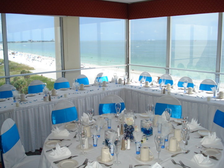 Holiday Inn Lido Beach exterior