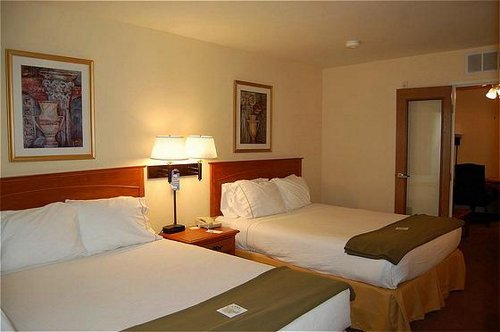Holiday Inn Express