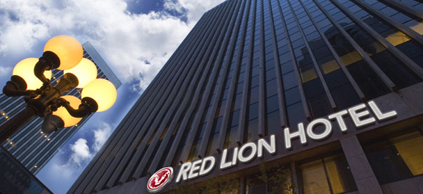 Red Lion On Fifth lobby