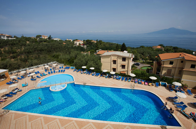 Grand Hotel Vesuvio extérieur