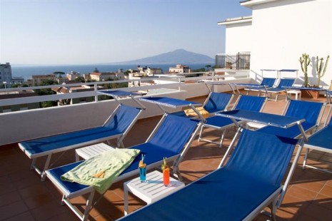 Hotel Caravel San Agnello pool