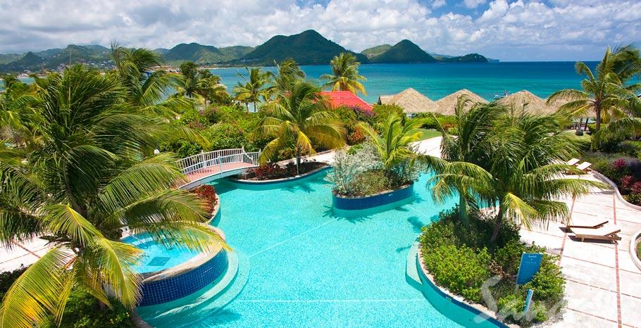 Sandals Grande St Lucian beach