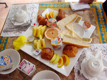 L Hoste Hotel breakfast