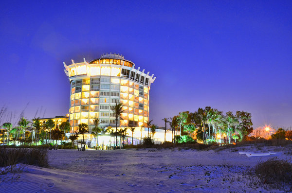 Grand Plaza Hotel extérieur