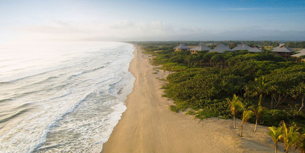 Indura Beach And Golf Resort beach