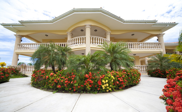 LA ENSENADA BEACH RESORT exterior