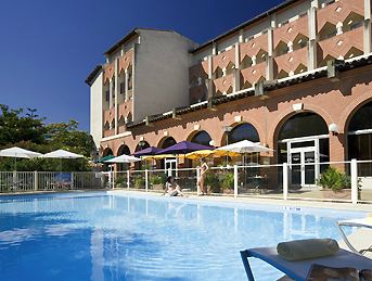 Novotel Toulouse Centre pool