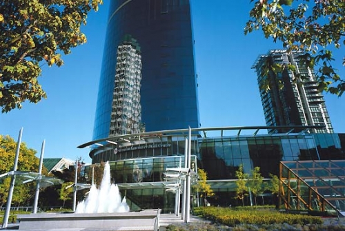 Sheraton Wall Centre exterio