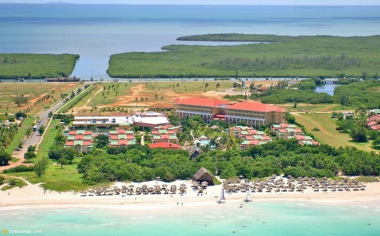 Iberostar Tainos exterior