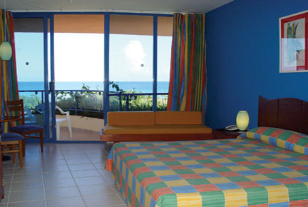 Playa De Oro exterior