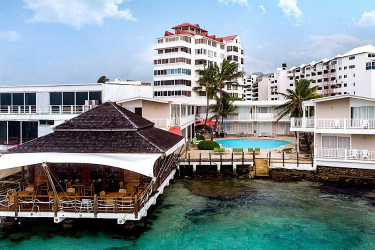 Decameron Los Delfines